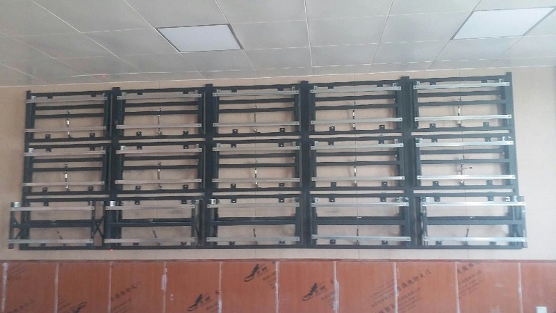 中億睿LG49寸液晶拼接屏系統(tǒng)青海同任縣辦公室視頻會議應(yīng)用案例