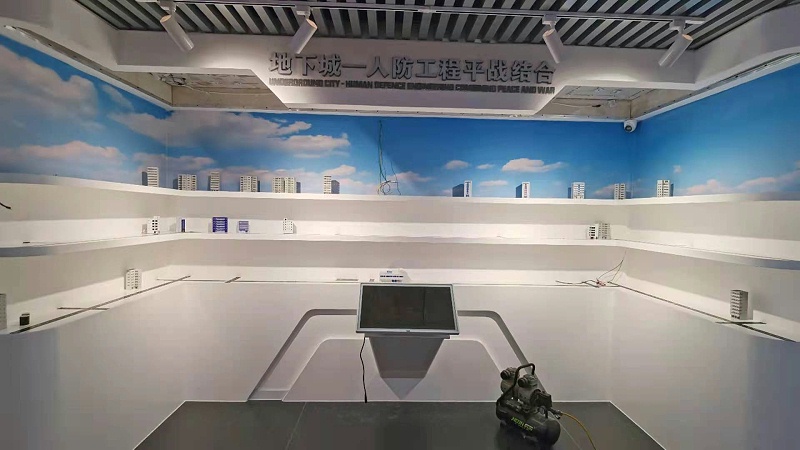 云南陸良黨群服務(wù)中心引入滑軌屏、拼接屏、一體機(jī)打造信息平臺(tái)