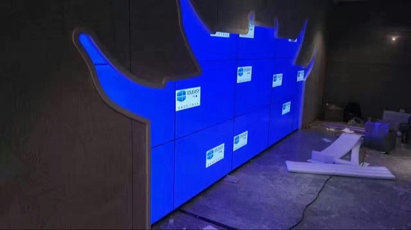 浙江寧波萬(wàn)科桂語(yǔ)里55寸3.5mm3X5單元液晶拼接屏項(xiàng)目